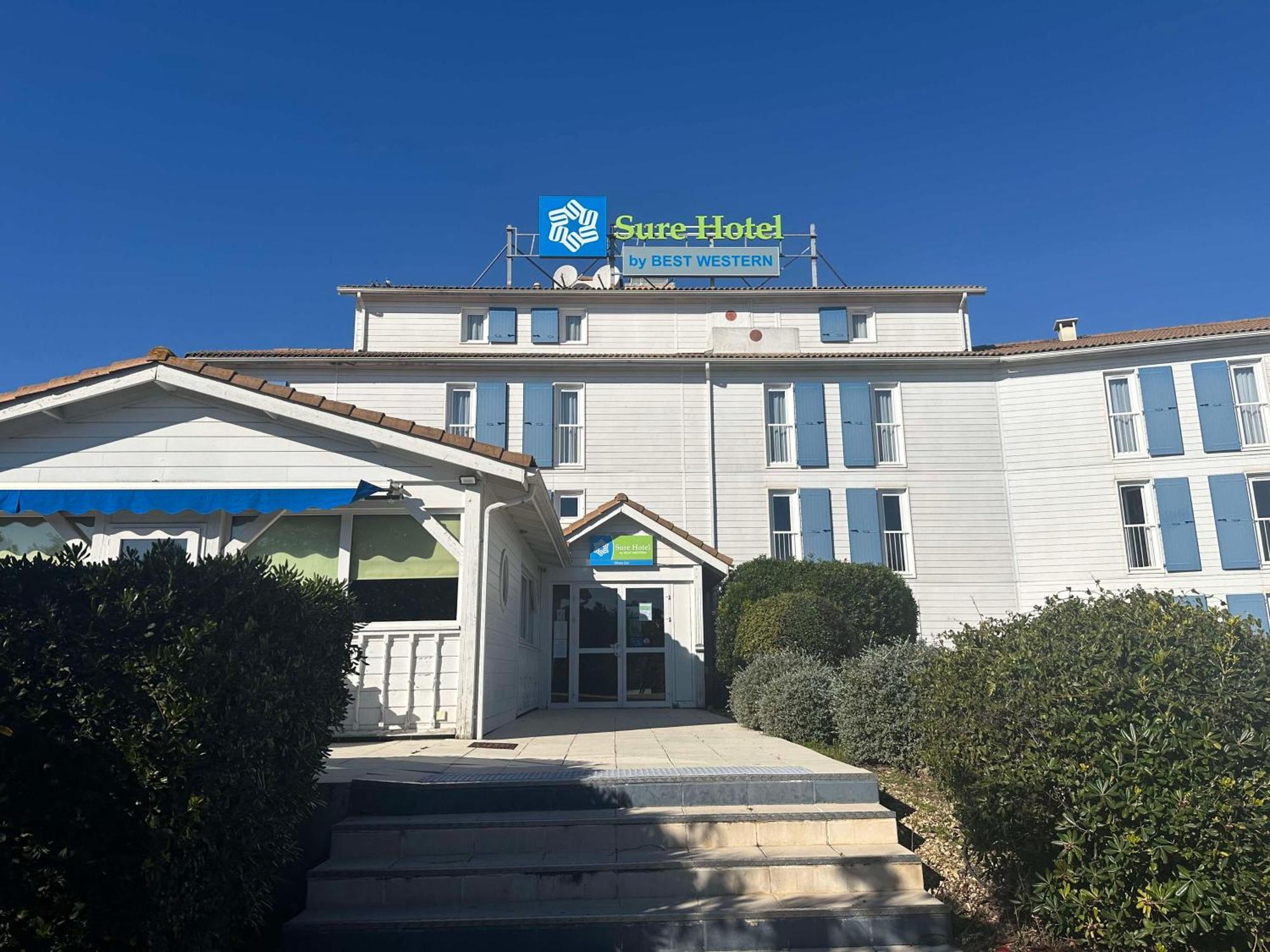Sure Hotel By Best Western Nimes Est Nîmes Exterior foto